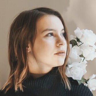 About Female 3 2